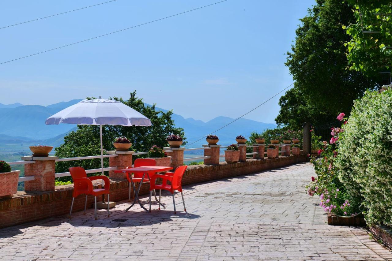 Saranda Landscape Villa Luaran gambar